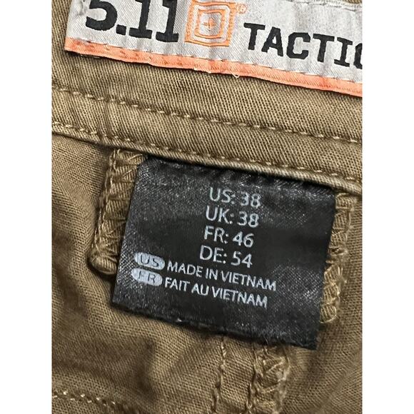 5.11 TACTICAL SERIES Men's Brown Cargo Active Sports Shorts SZ 38 Waist - Picture 3 of 4